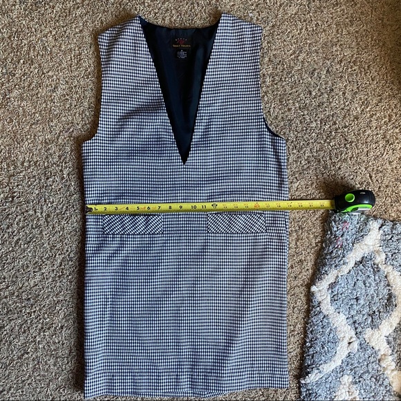 Vintage Gingham V-Neck Dress - Picture 5 of 6